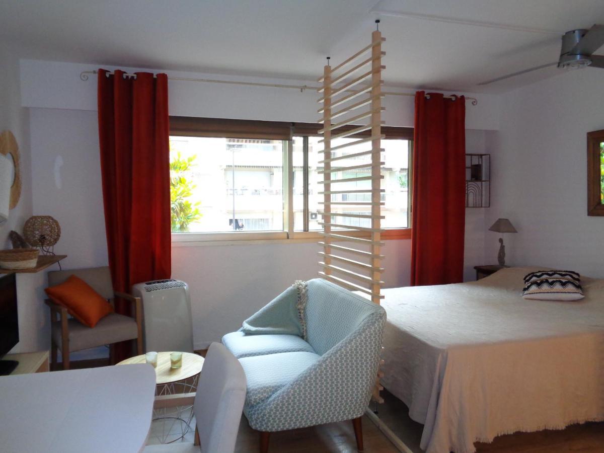 Sun Beach Juan-les-Pins Exterior photo