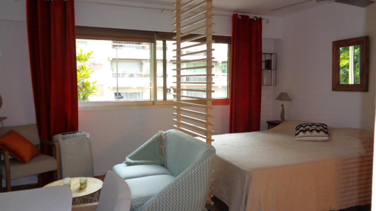 Sun Beach Juan-les-Pins Exterior photo